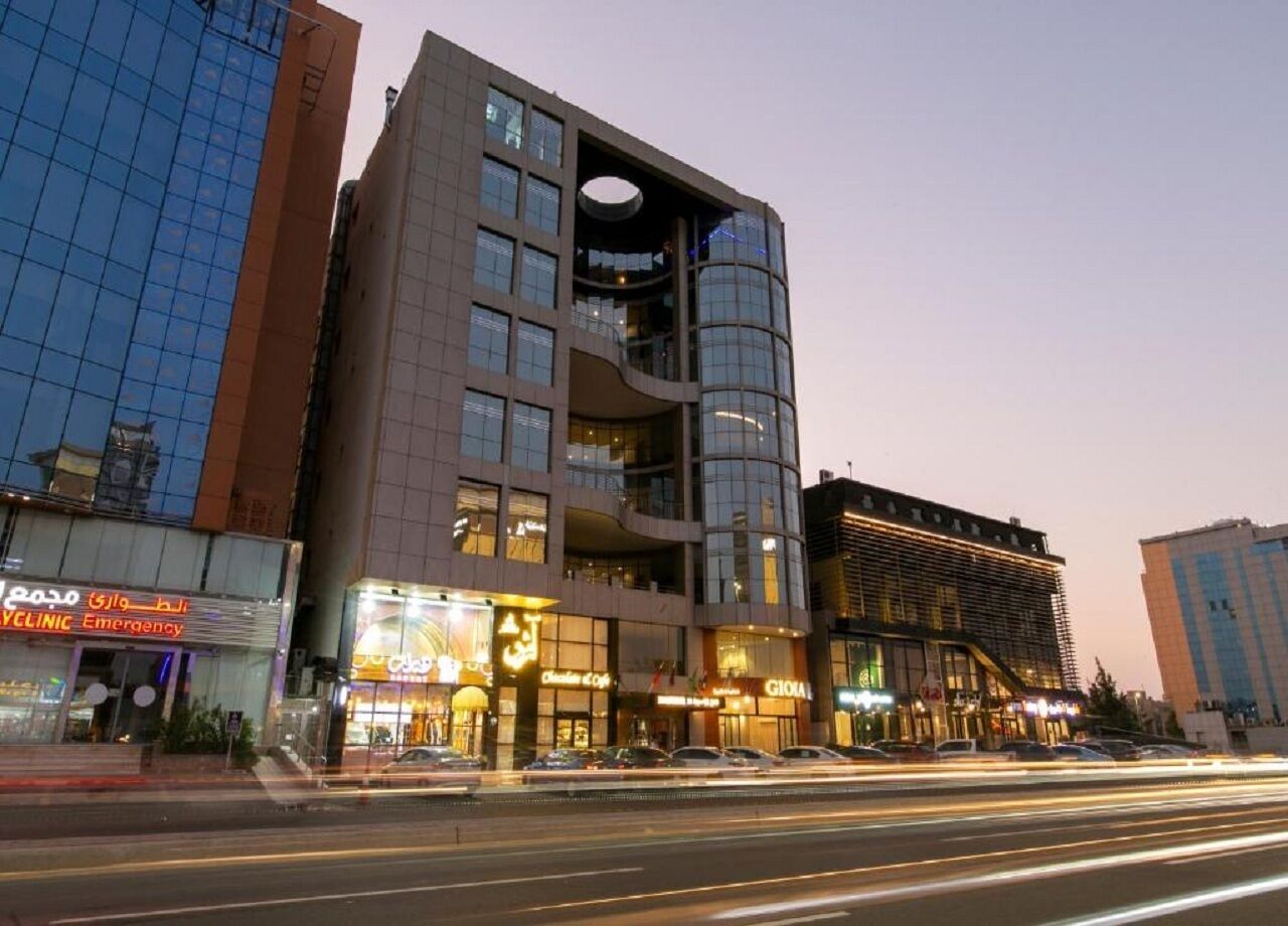 The S Hotel