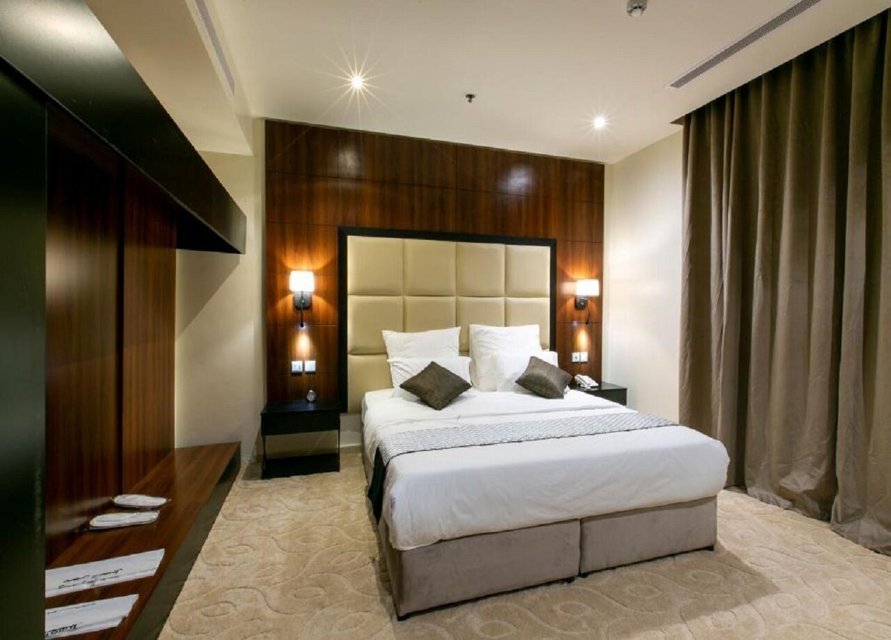 The S Hotel