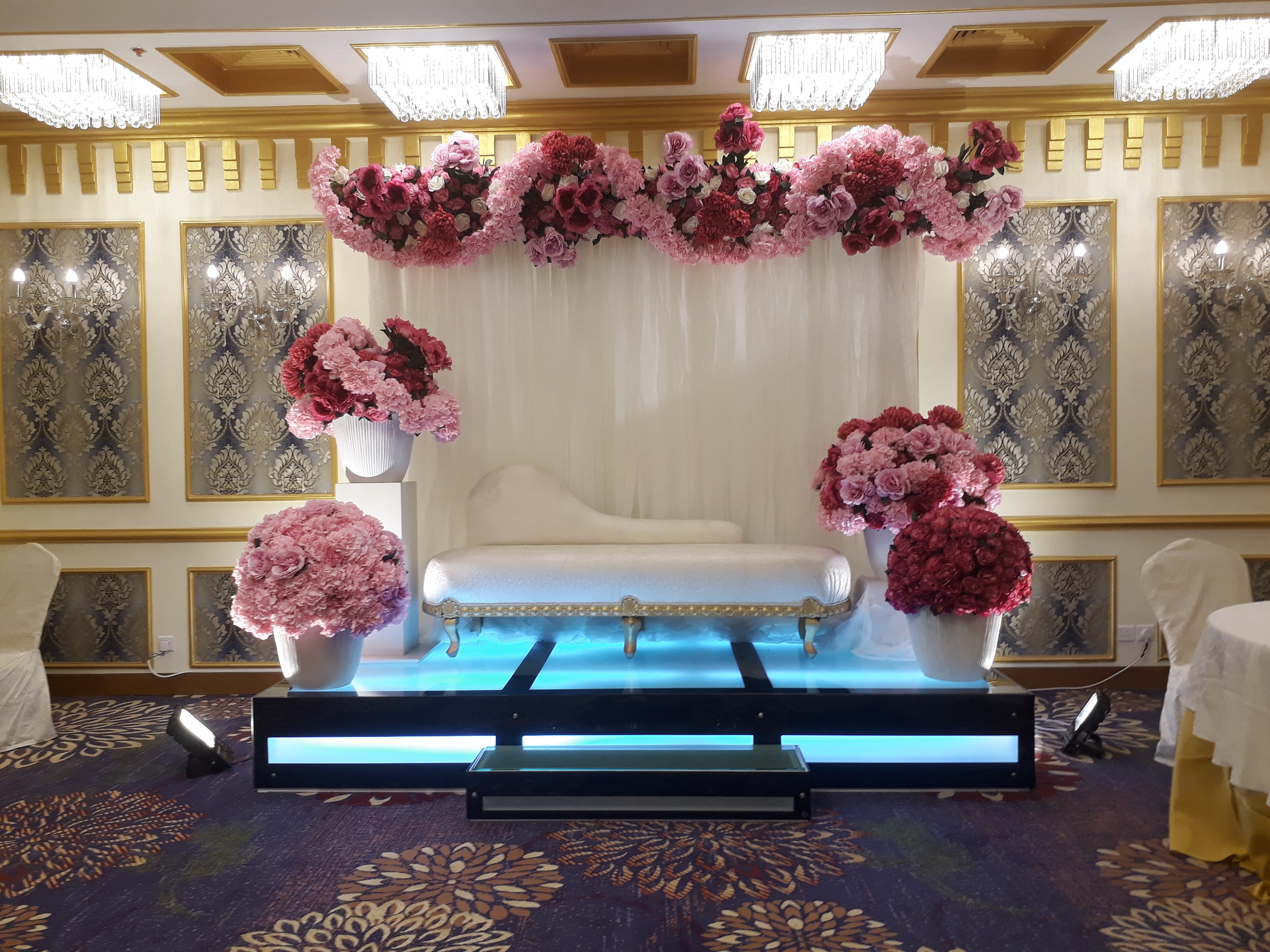 Velvet Hotel