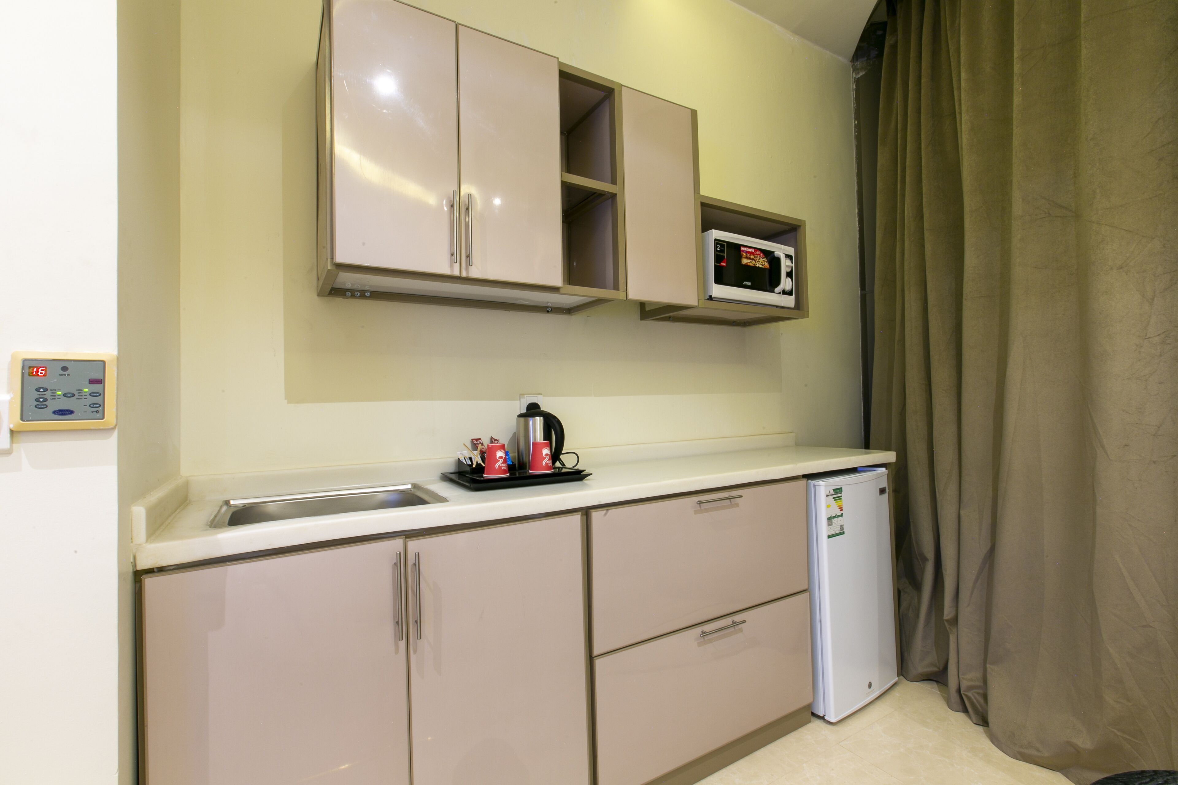 Zara Suites Hotel