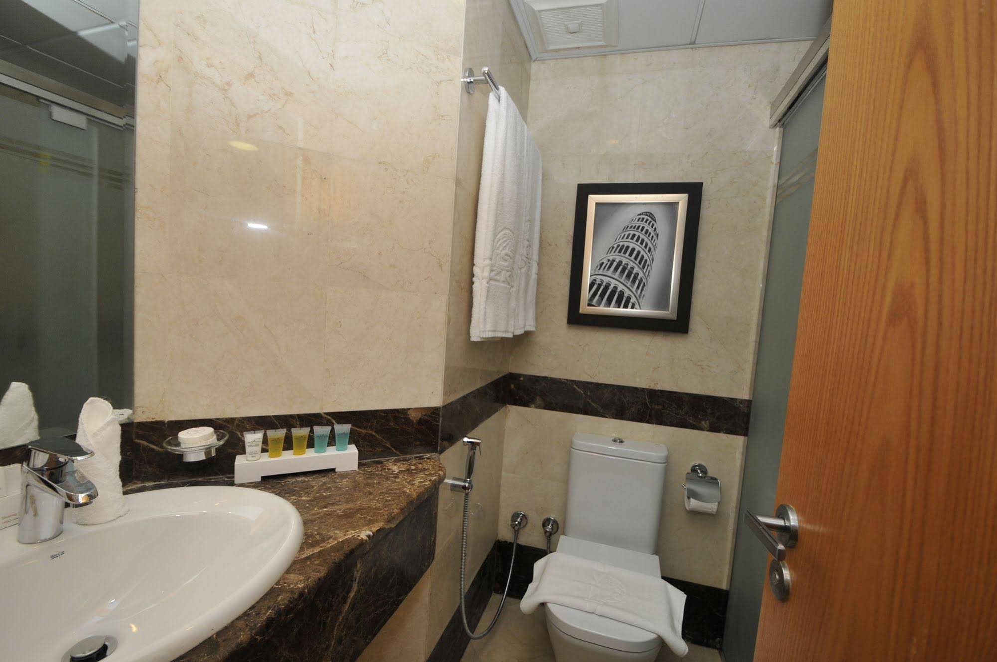 Azka Al Safa Hotel