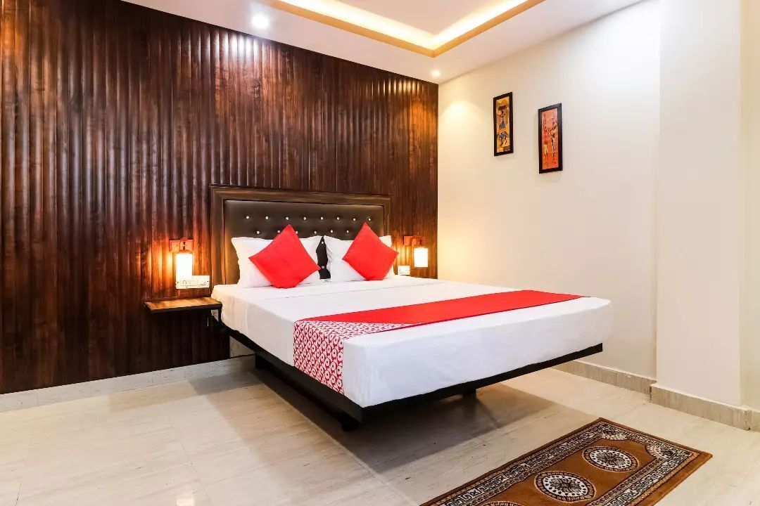 Shumukh Al Shula Hotel