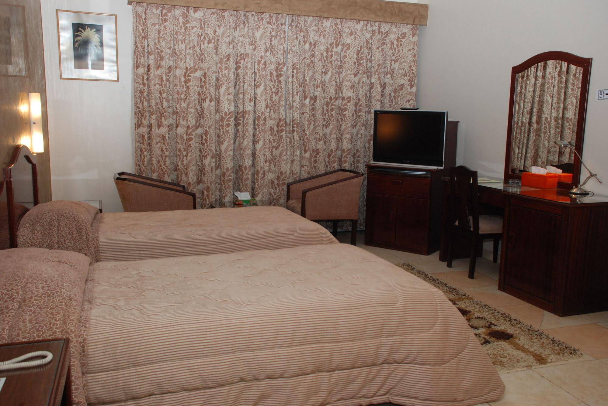 Al Asemah Hotel