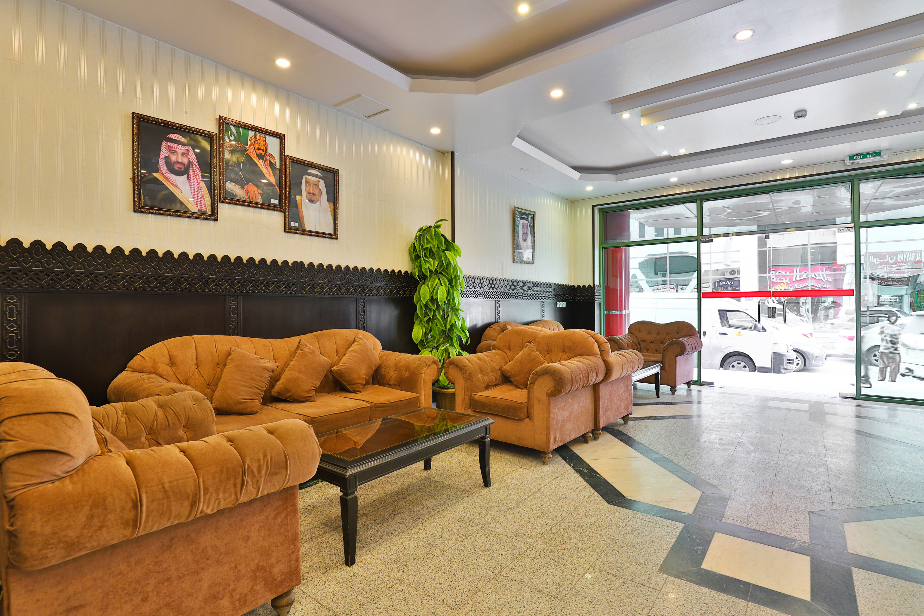 Al Hamra Palace Al Aswaq By OYO Rooms