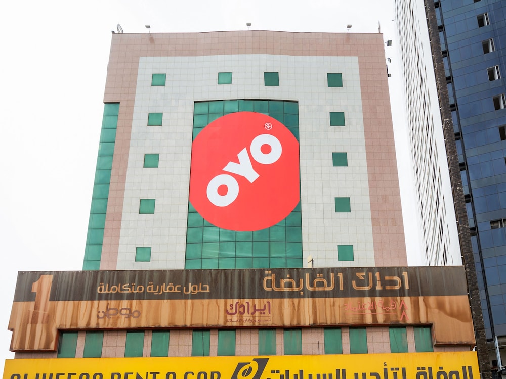 Al Hamra Palace Al Jawazat Branch by OYO Rooms