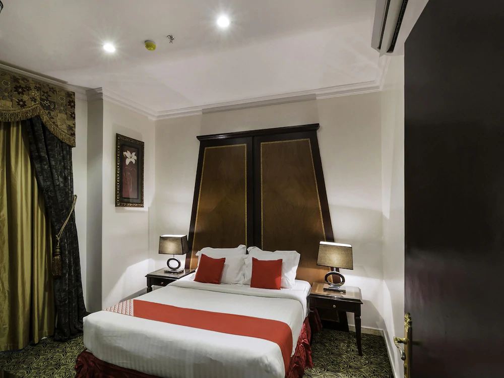 Al Hamra Palace Al Jawazat Branch by OYO Rooms