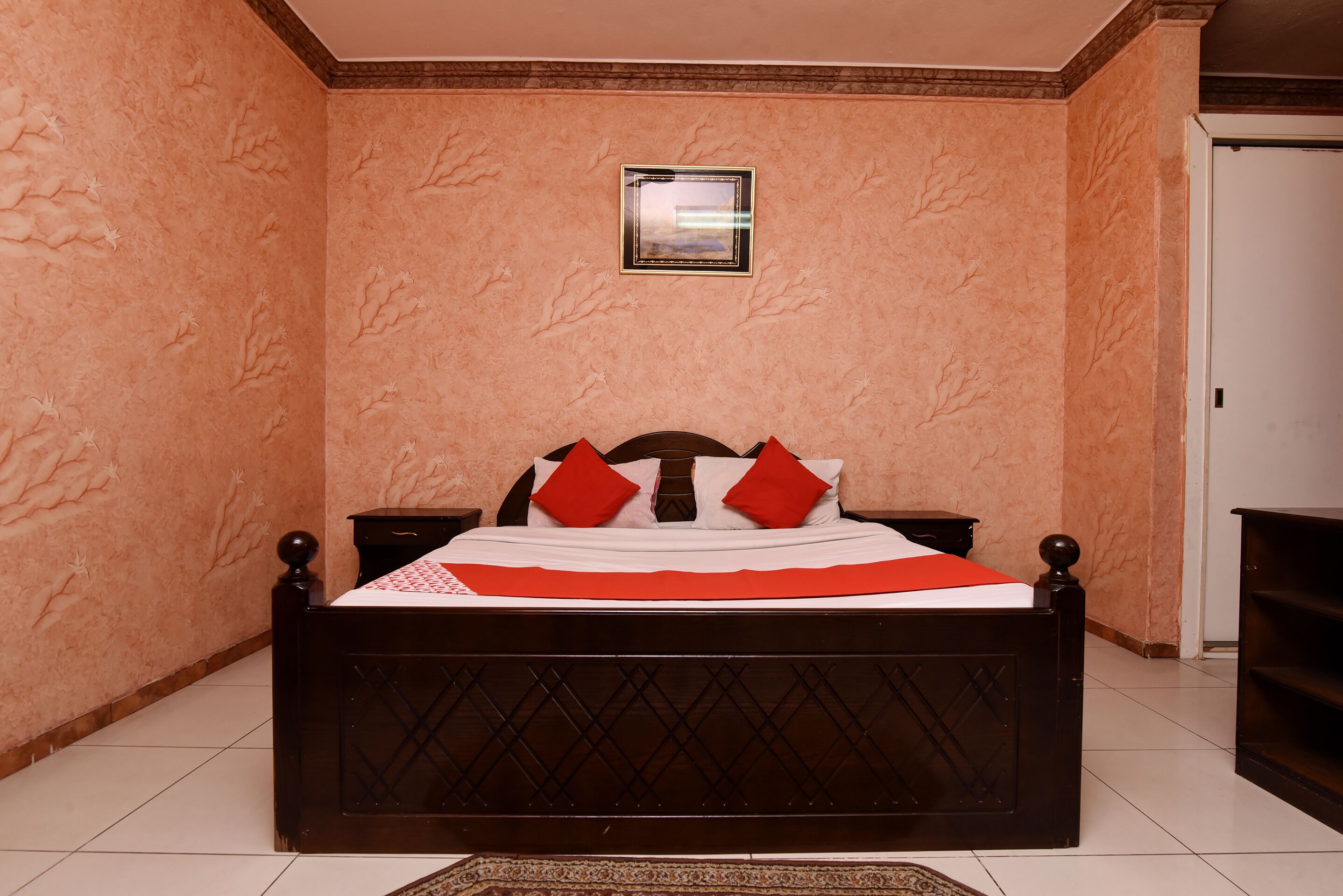 Al Janoub Hotel by OYO Rooms