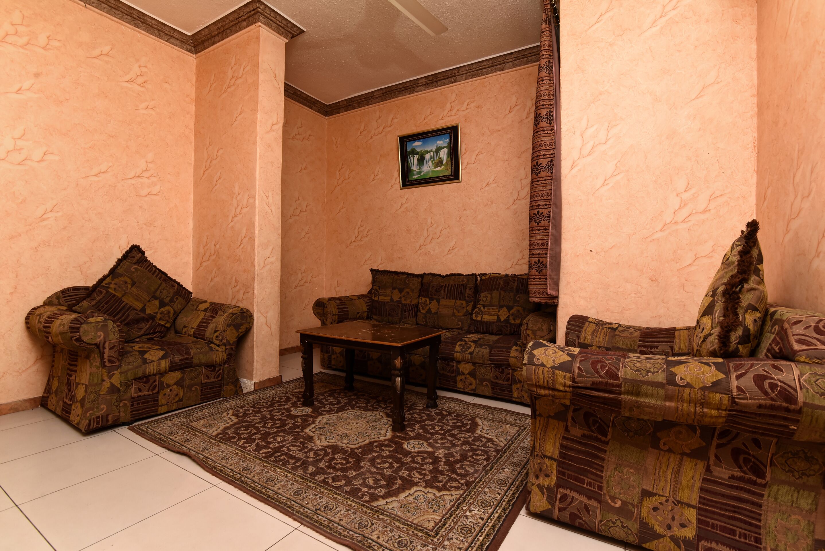 Al Janoub Hotel by OYO Rooms