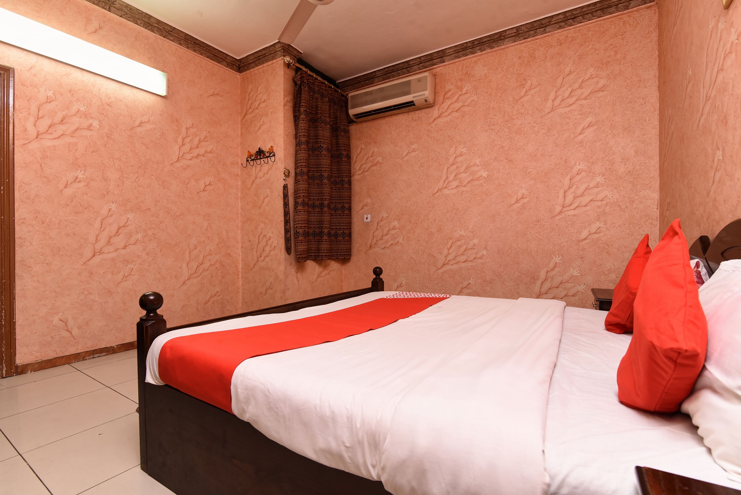 Al Janoub Hotel by OYO Rooms