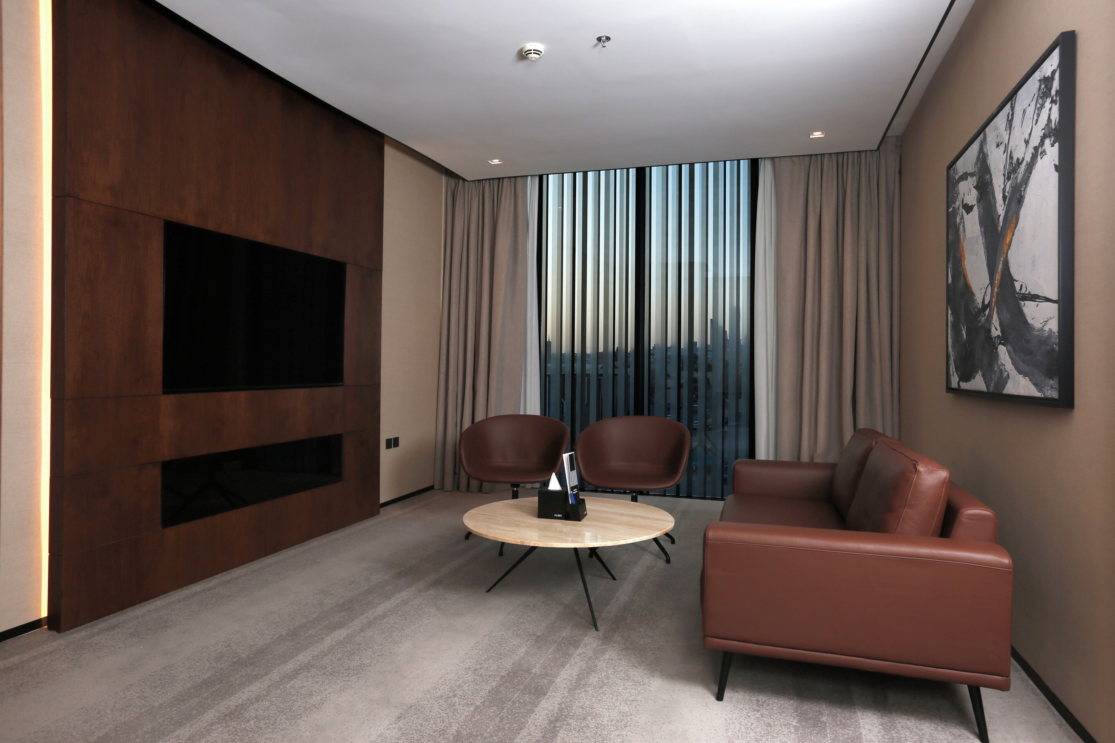 Alma Hotel