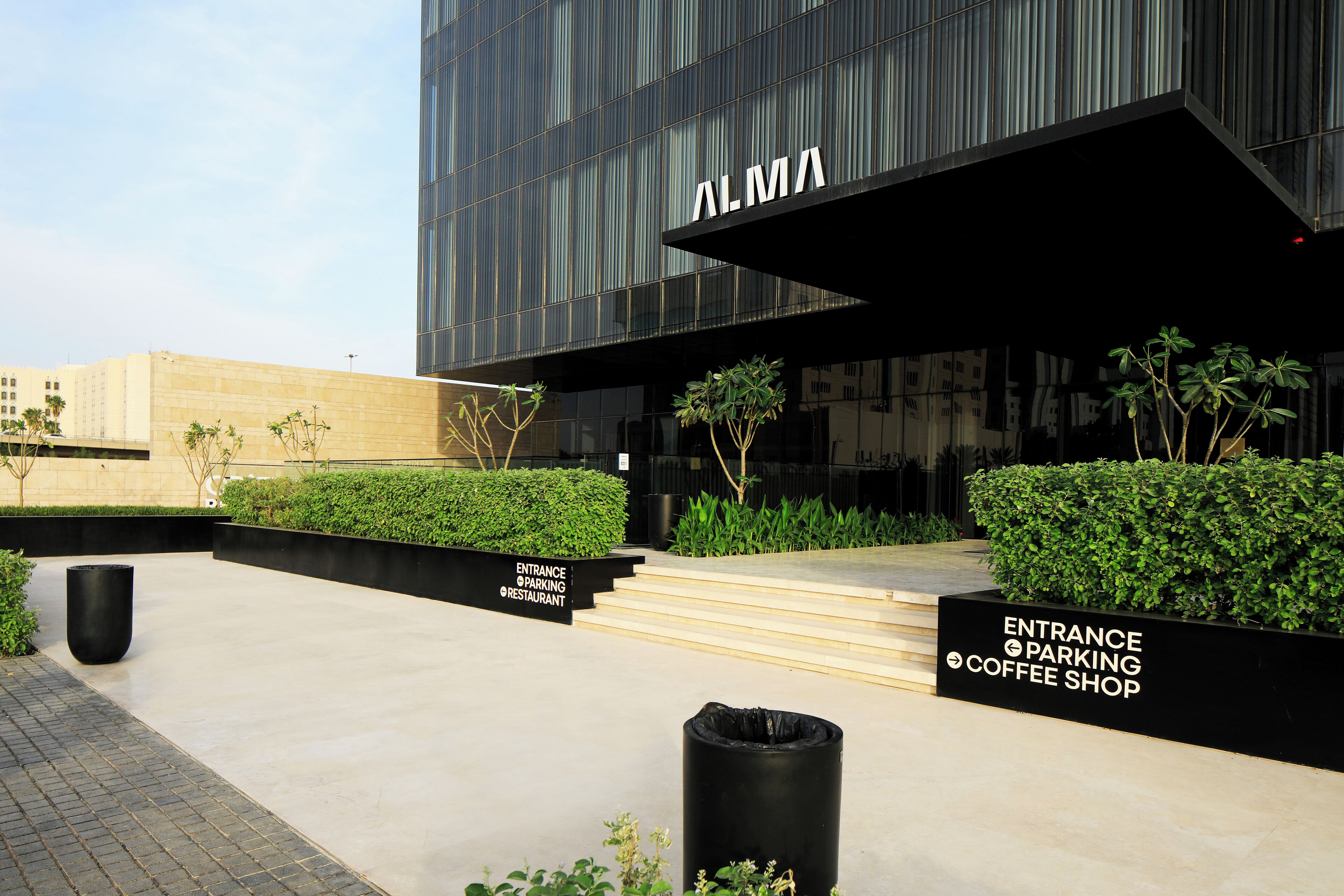 Alma Hotel