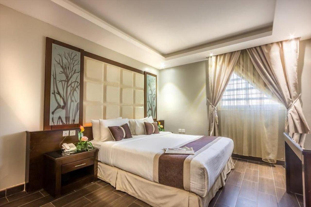 Al Muhaideb Hotel Al Seteen Street