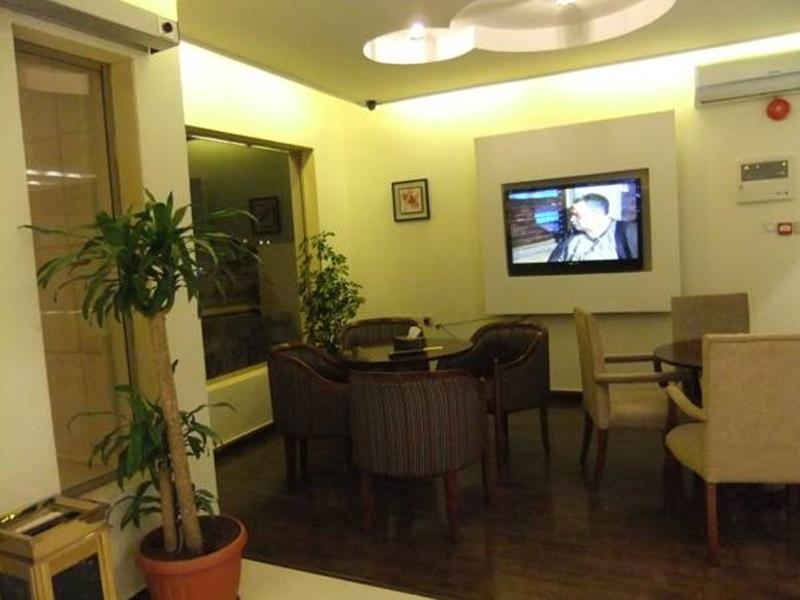 Armada Palace 2