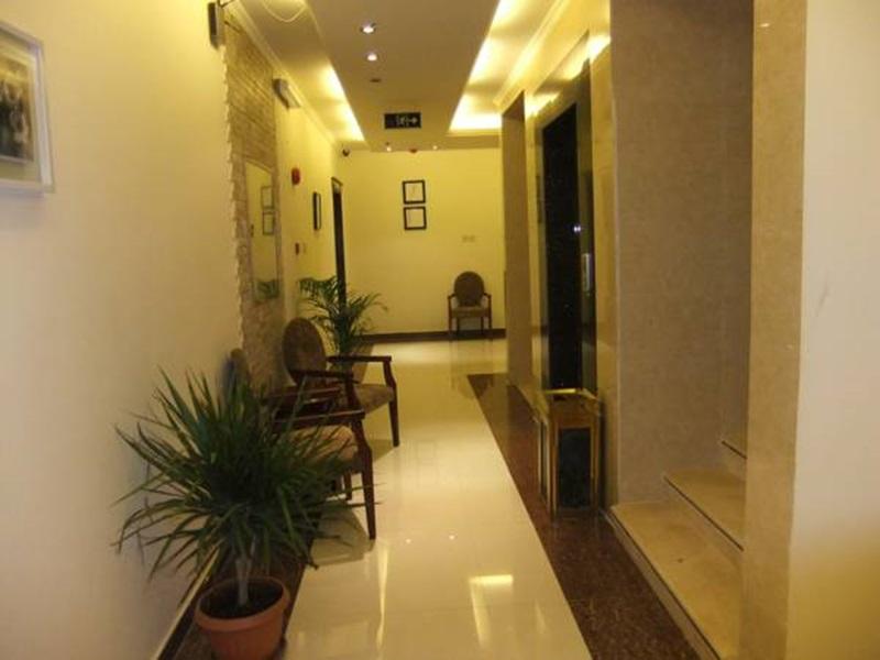 Armada Palace 2