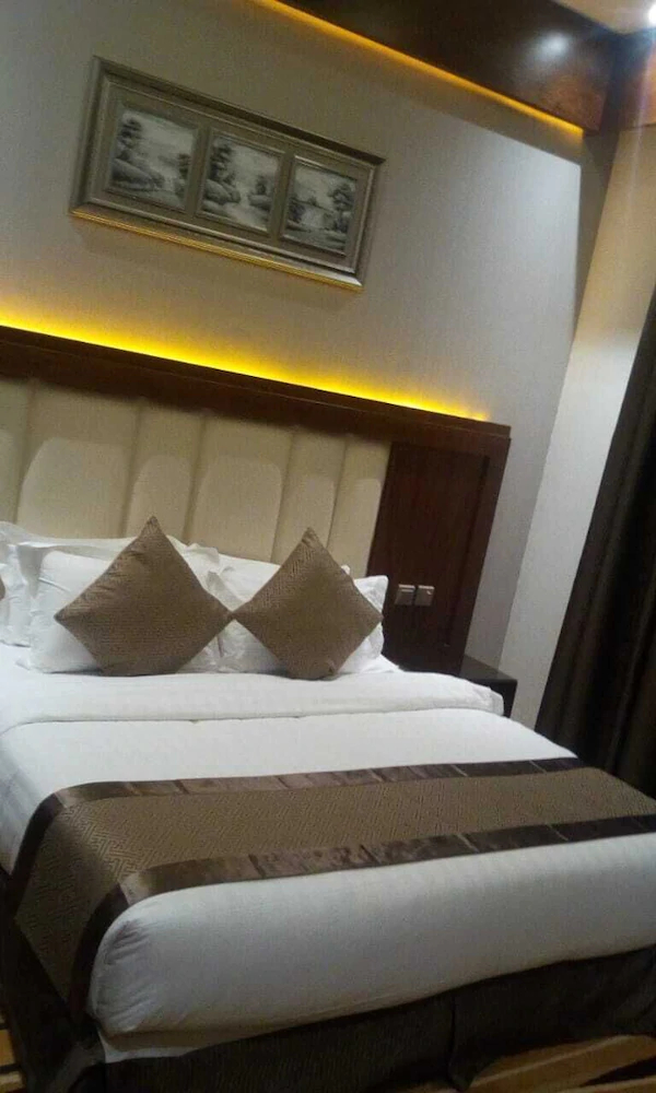 Celine Home Hotel