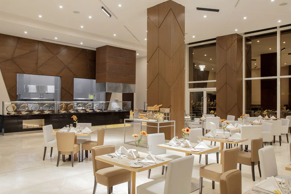 Cristal Amaken Hotel