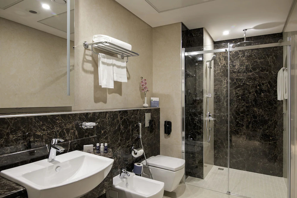 Cristal Amaken Hotel