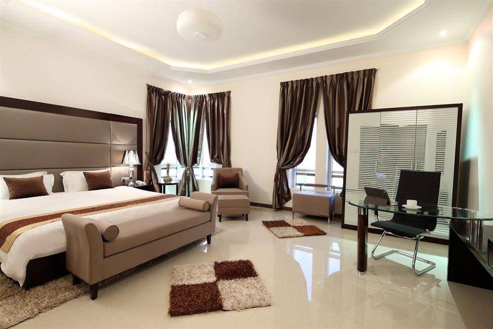 Elegance Residents Apartment Hotel