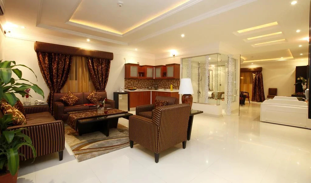 Hayatt Home Hotel