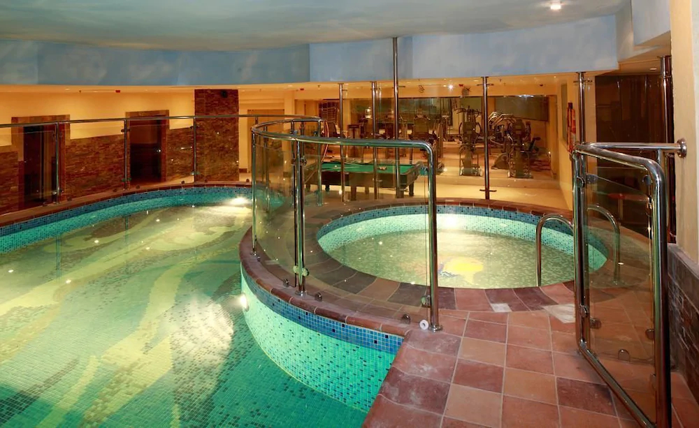 Hayatt Home Hotel