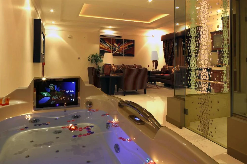 Hayatt Home Hotel