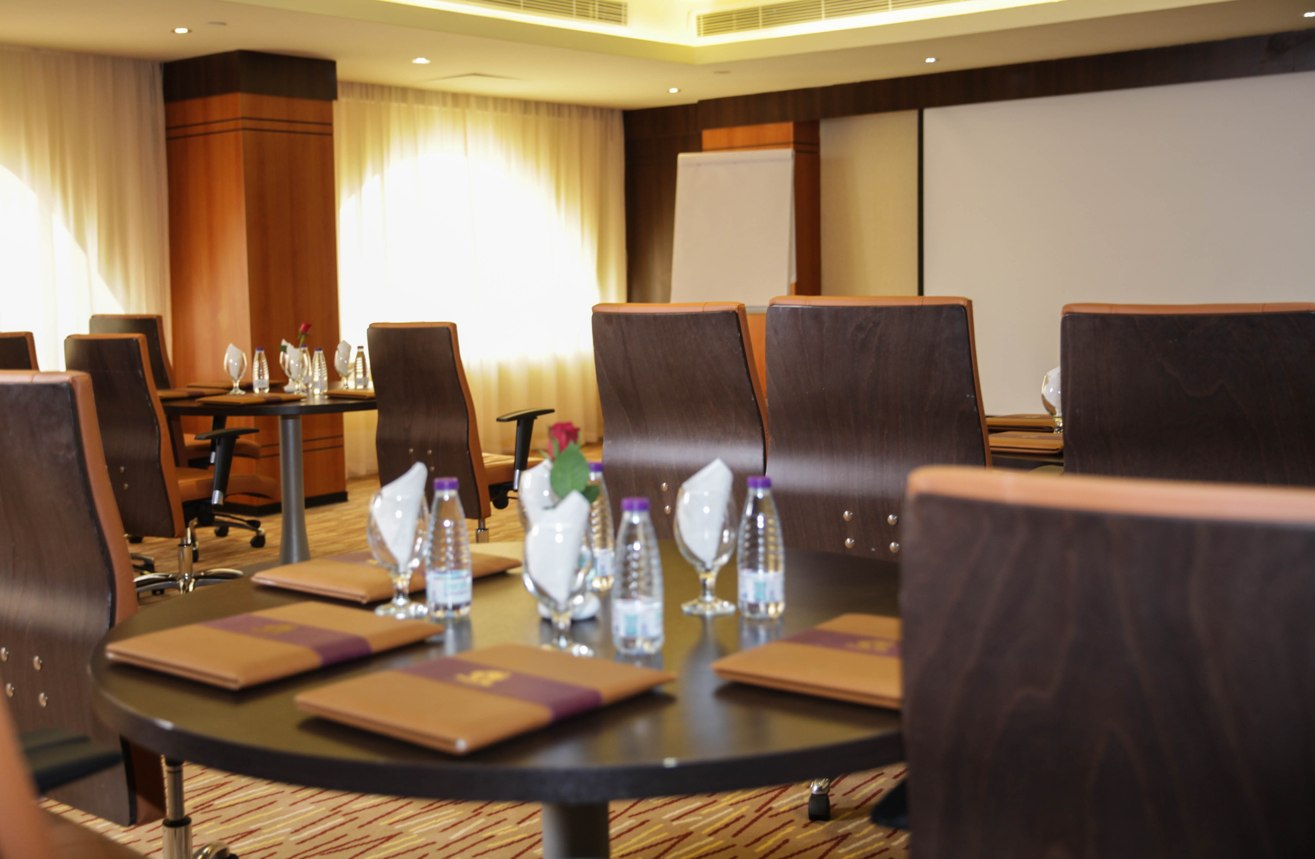 Plaza Inn Business Hotel