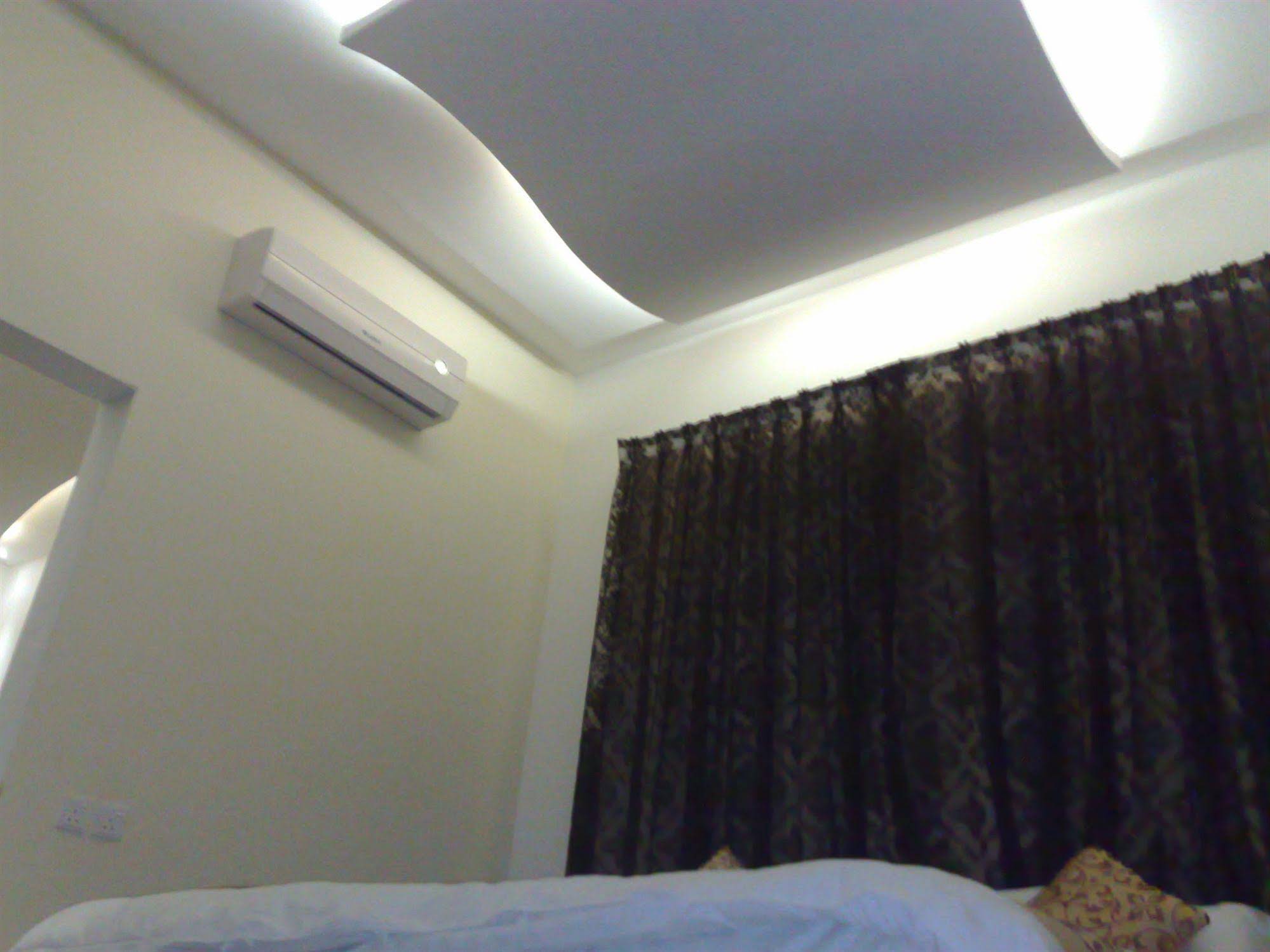Romantic Nights Hotel Apartments