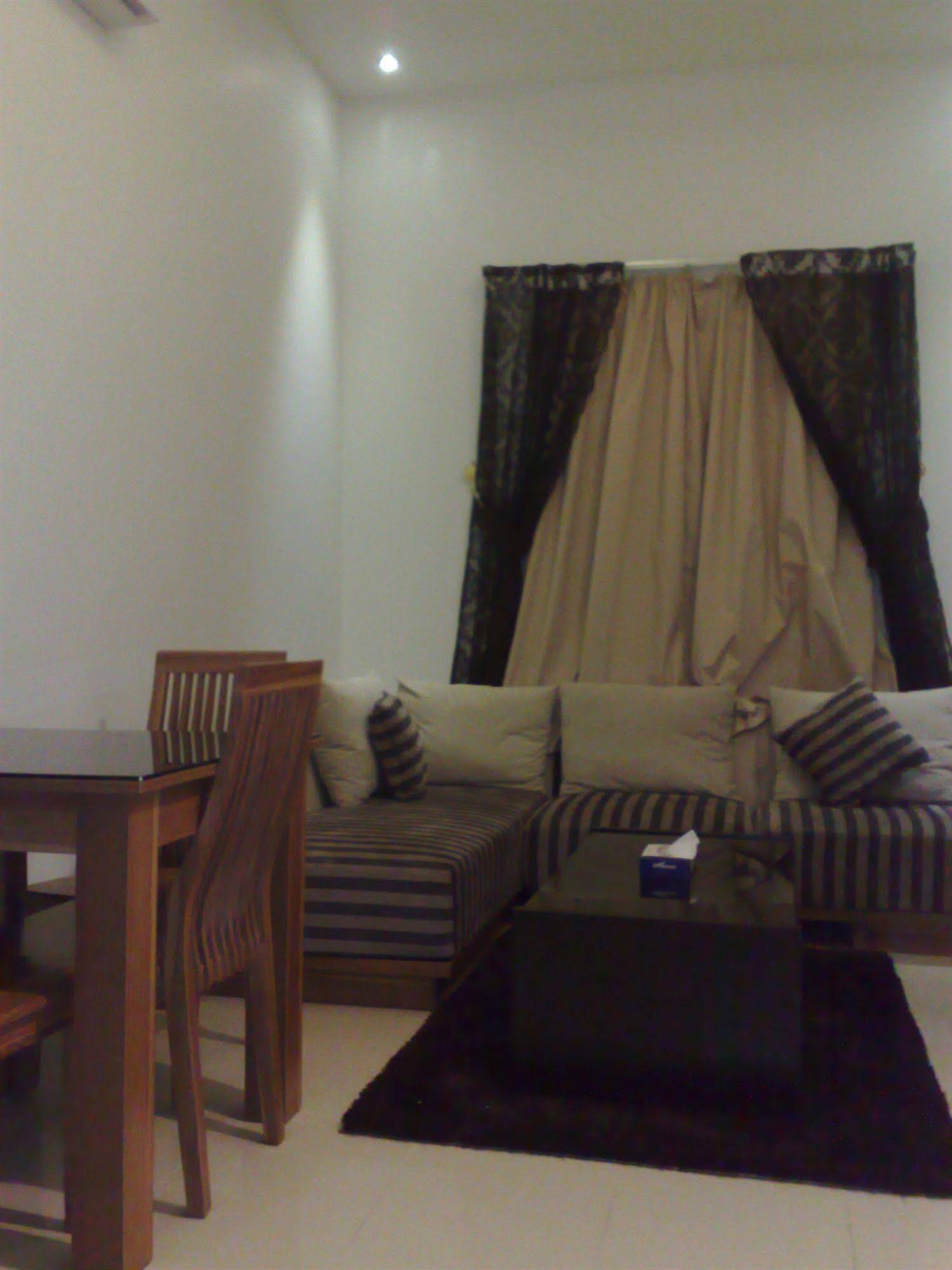 Romantic Nights Hotel Apartments