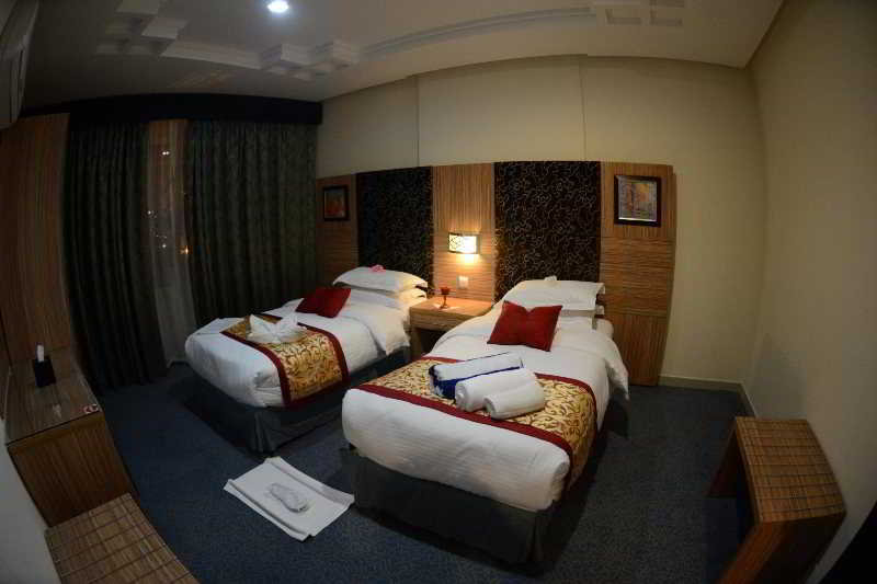Rose Garden Hotel