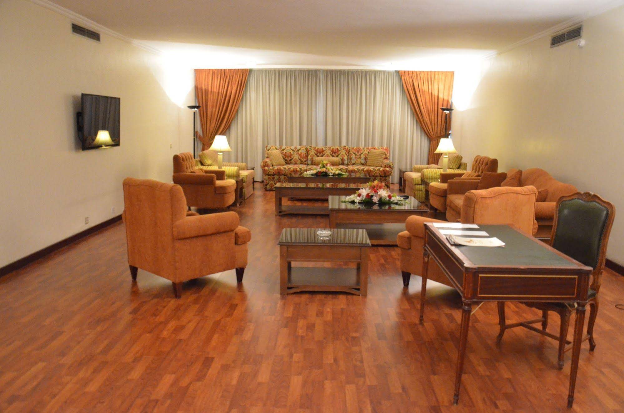 Saladin Hotel