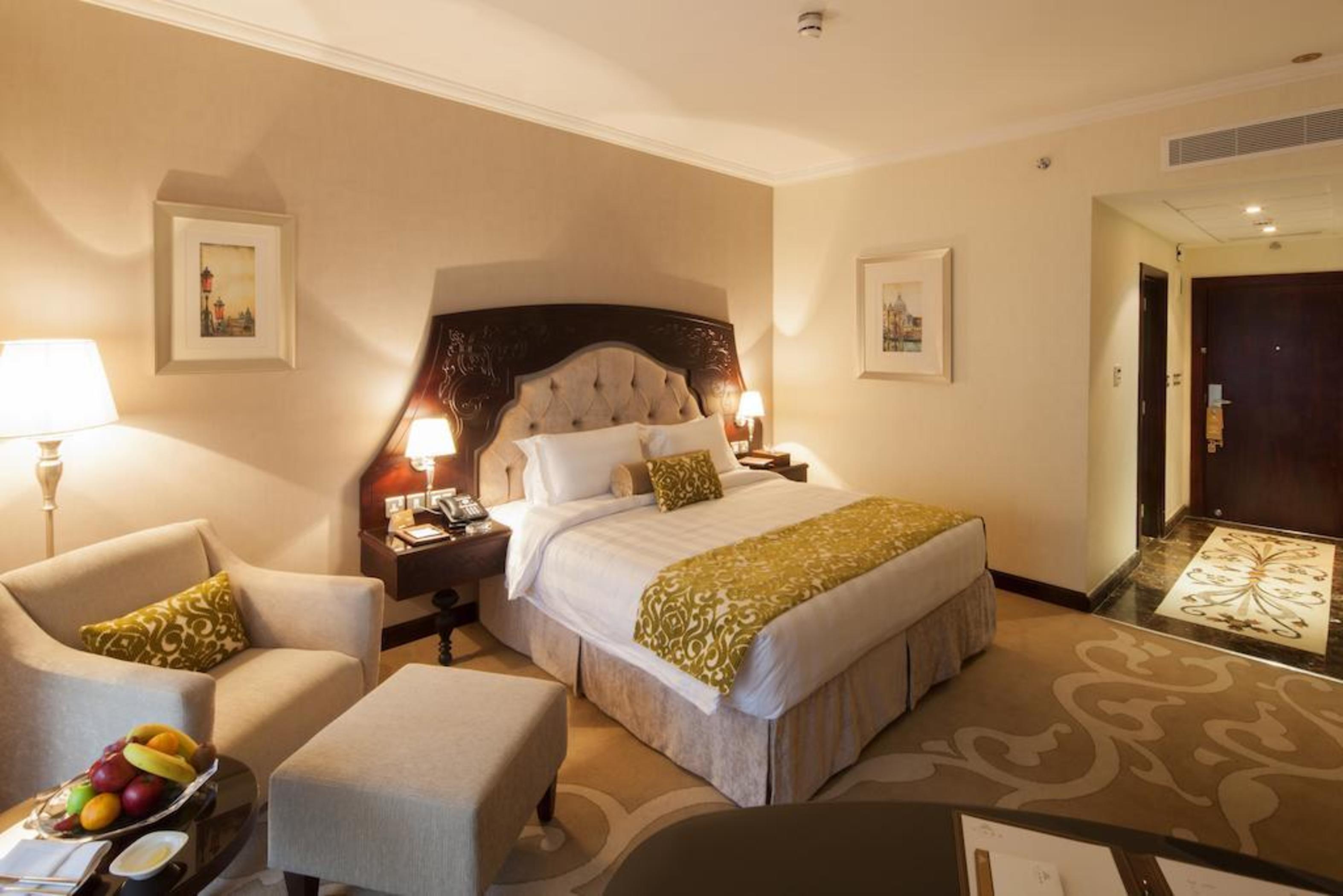 Crowne Plaza Riyadh Al Waha