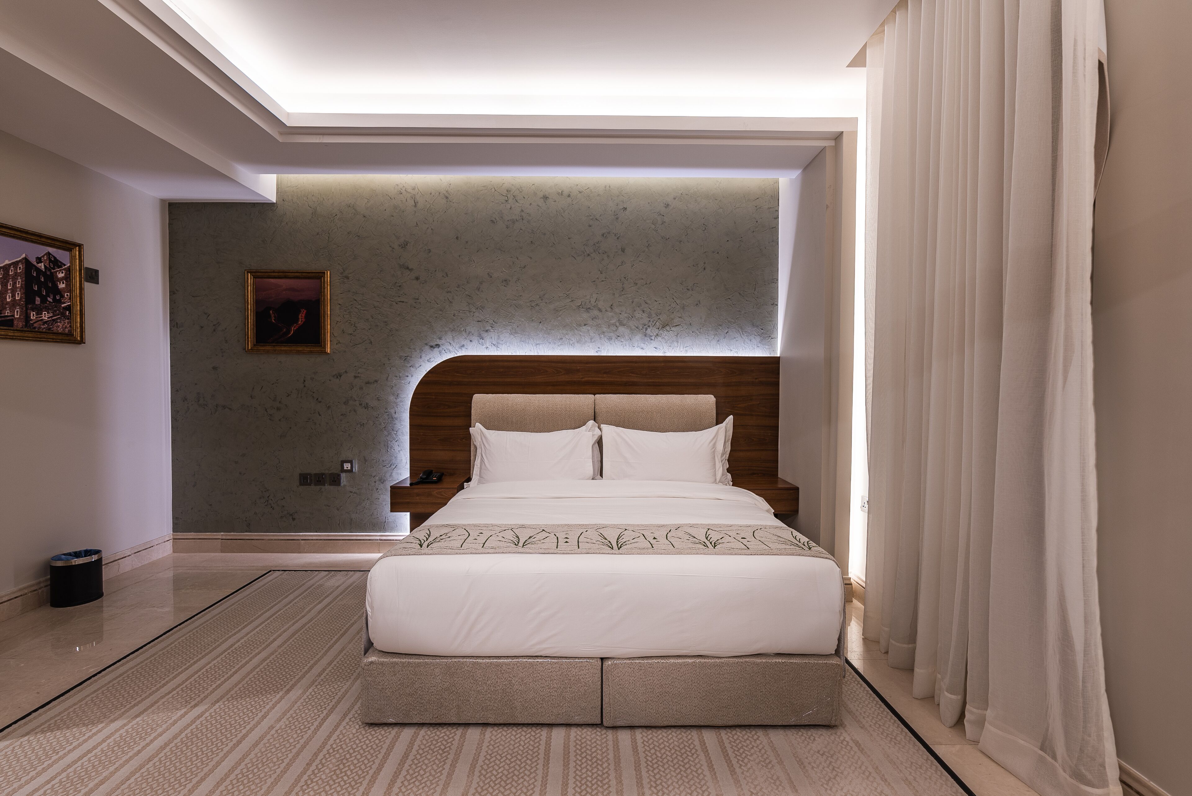 Tura Hotel