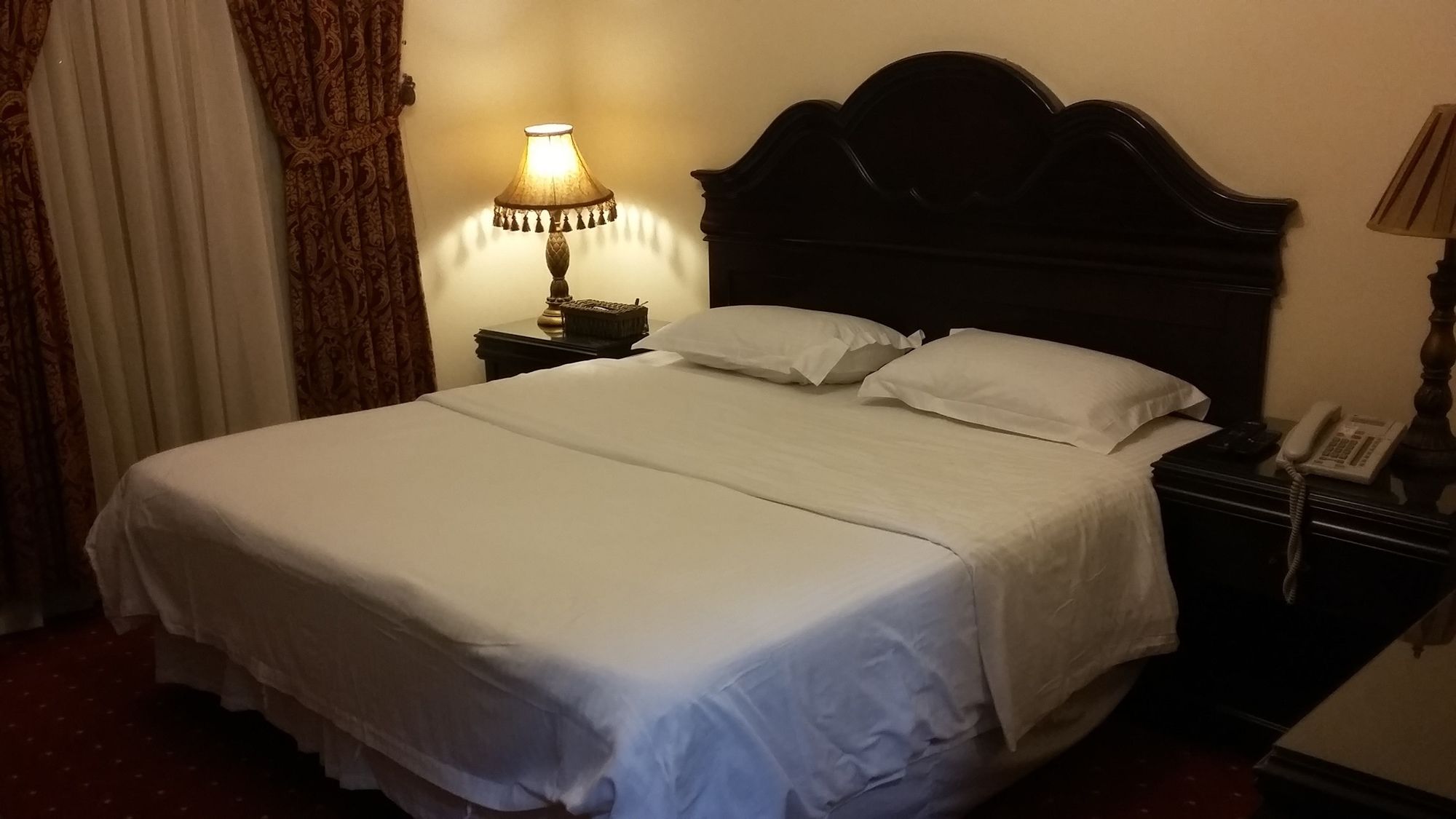 Aknan Suites