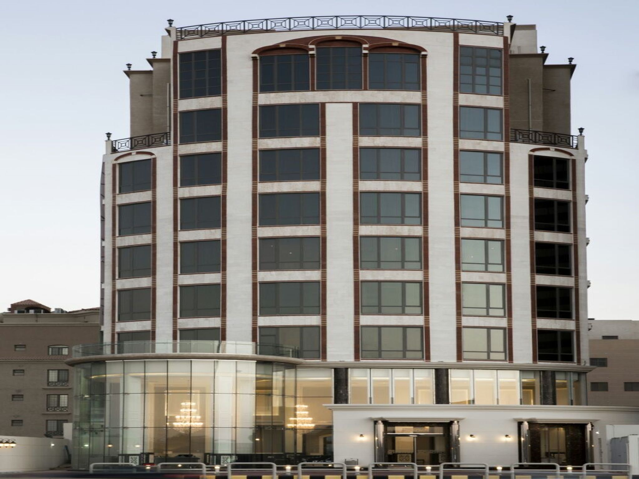Aswar Hotel Suites Dhahran Mall