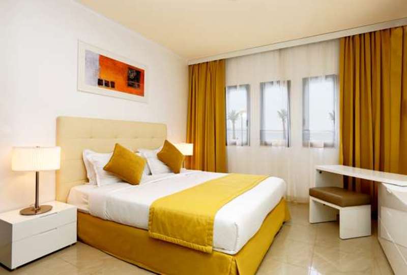 Golden Tulip Dana Bay Hotel
