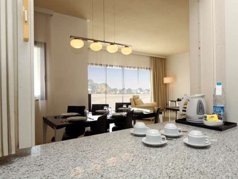 Golden Tulip Dana Bay Hotel