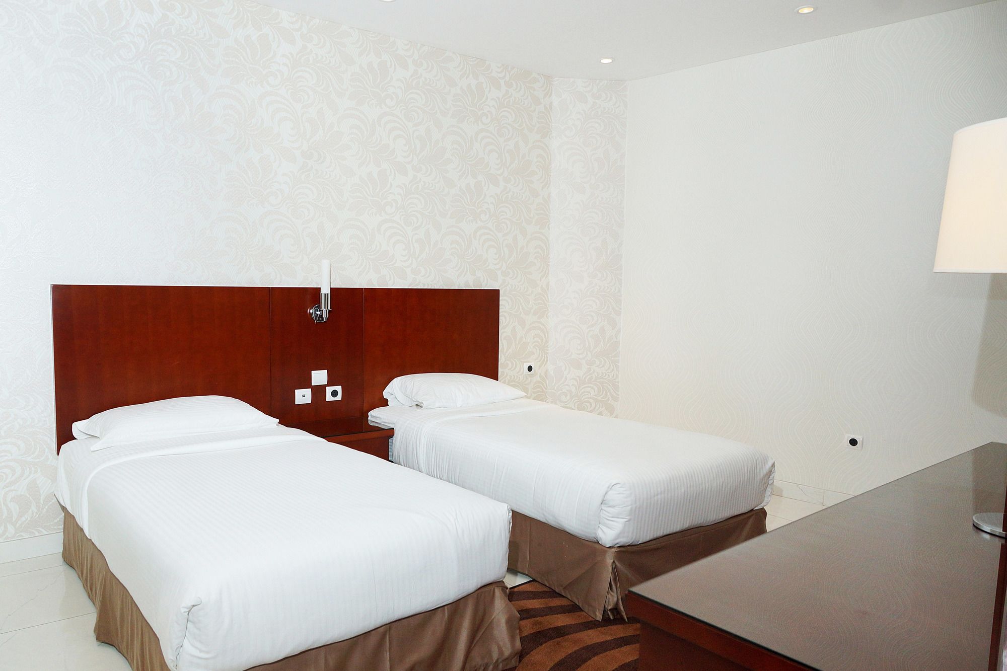 Grand Mayral Hotel
