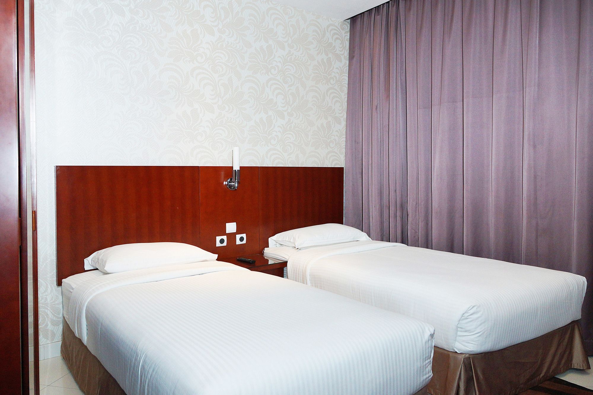 Grand Mayral Hotel