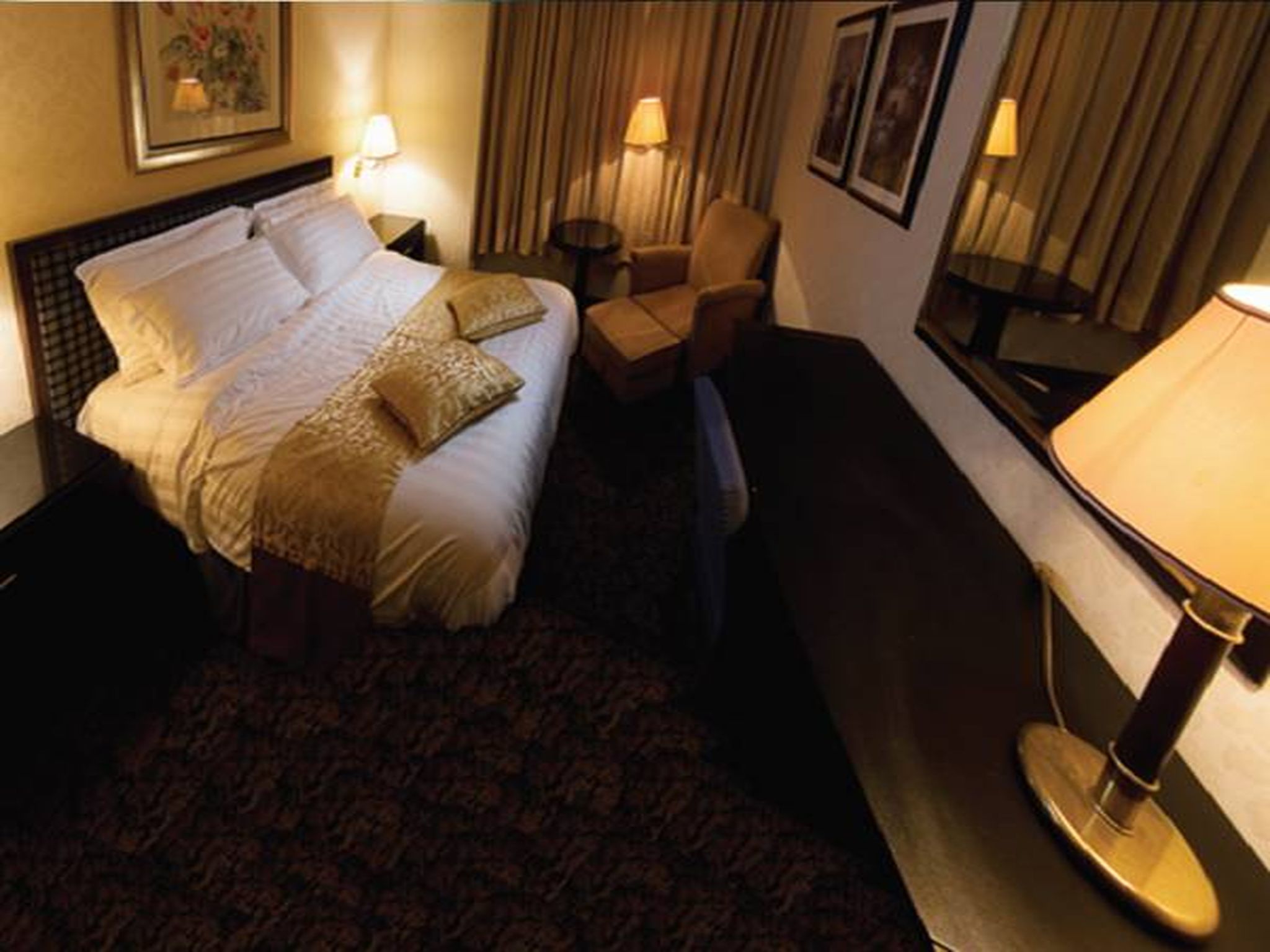 Hams Suites 2
