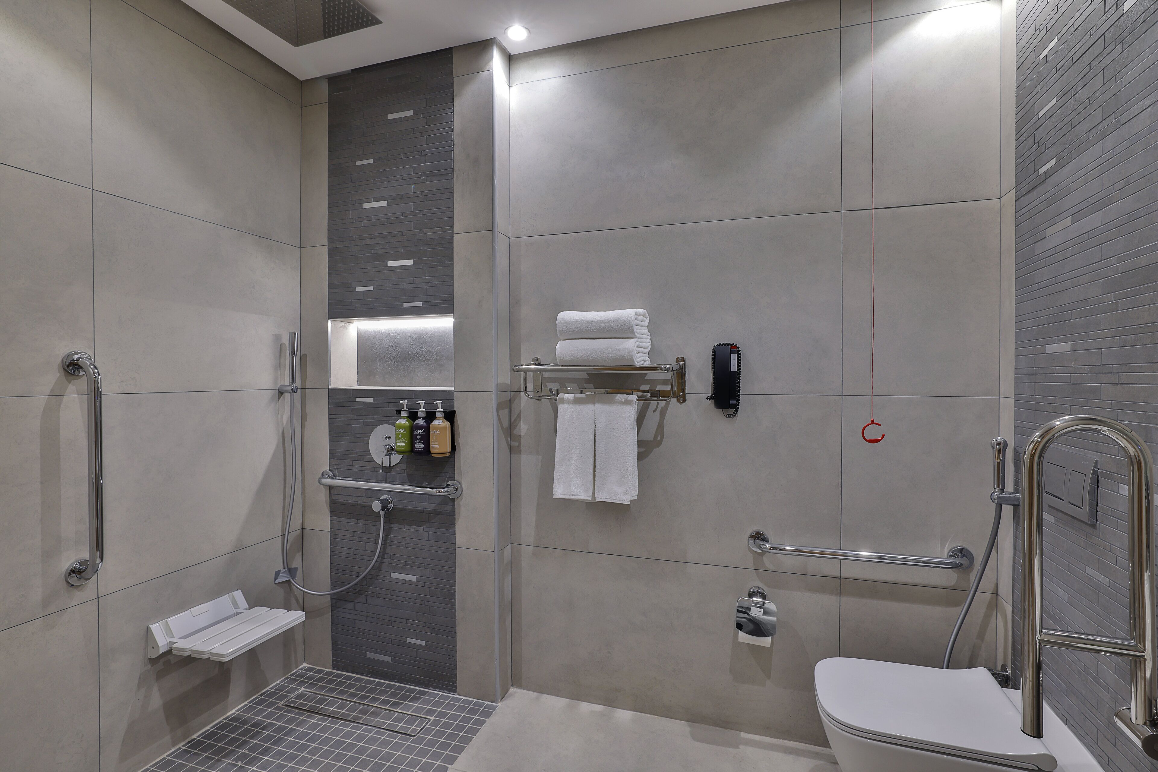 Holiday Inn & Suites Al Khobar