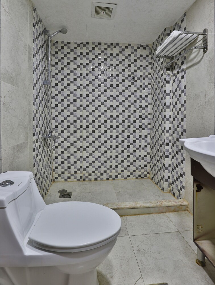 Khobar Palace Modern Hotel