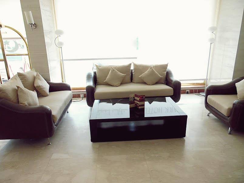 Lina Park Hotel Suites 1