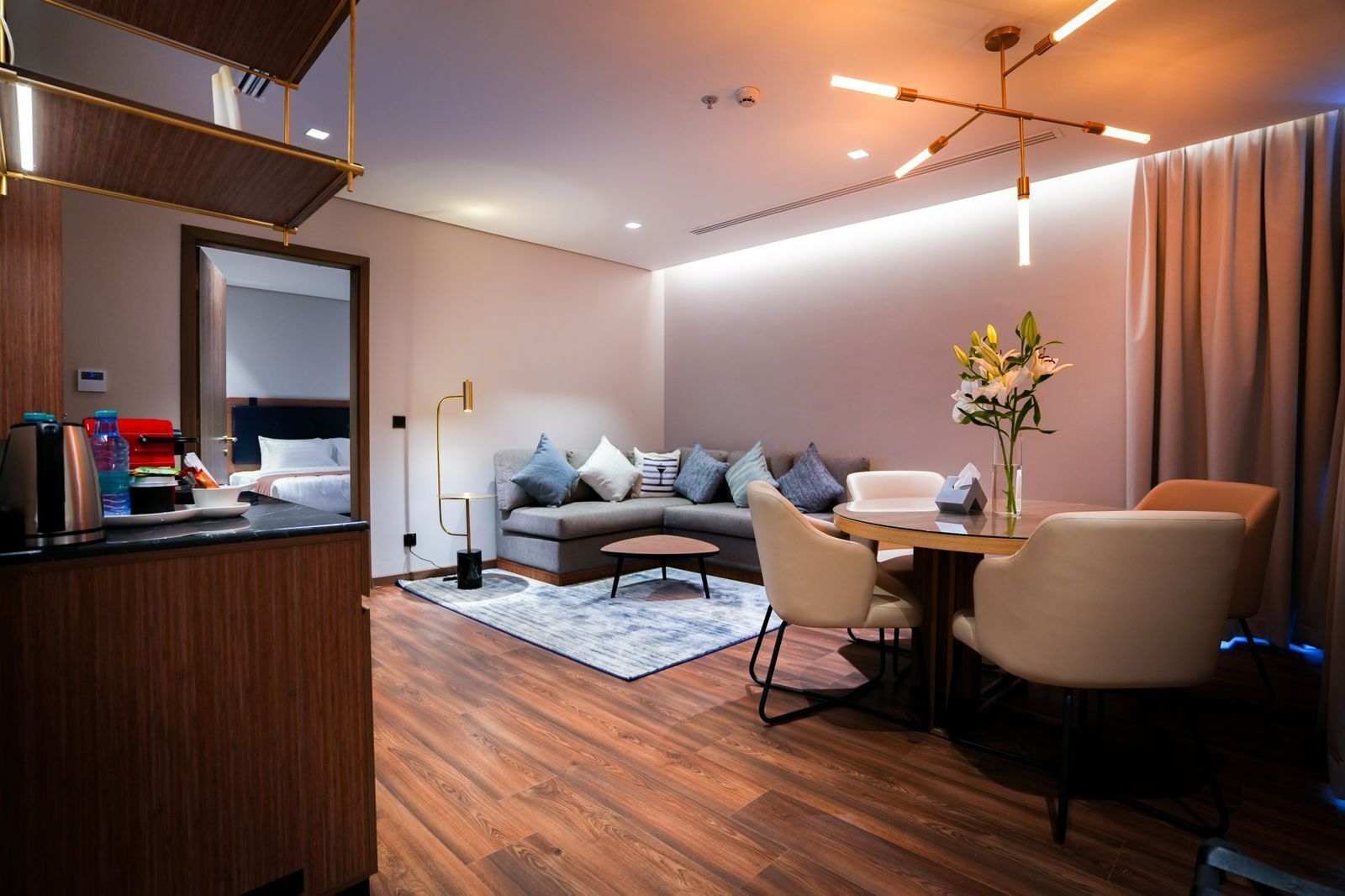 Nas Hotel