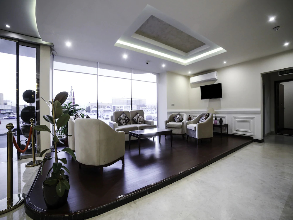 Night Inn Hotel by OYO Rooms