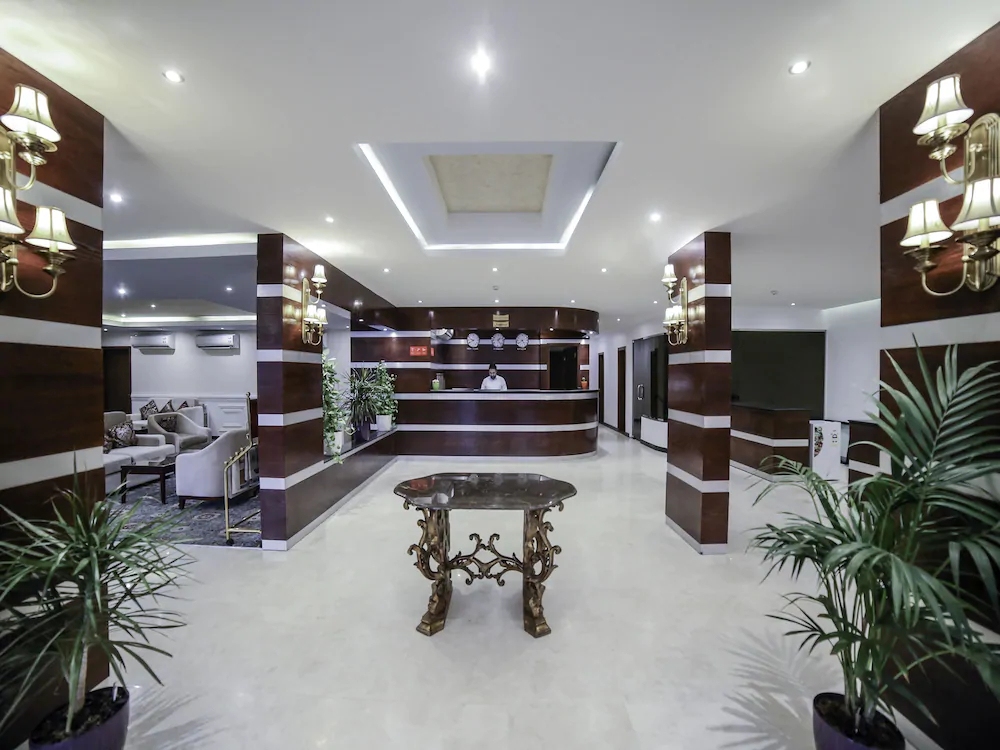 Night Inn Hotel by OYO Rooms