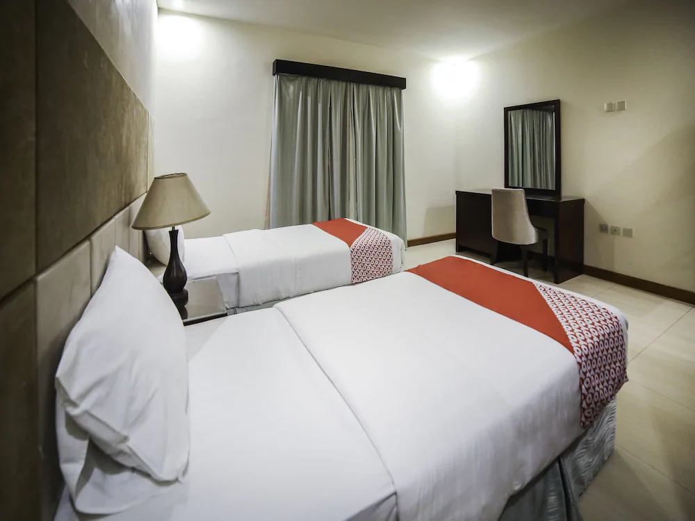 Night Inn Hotel by OYO Rooms