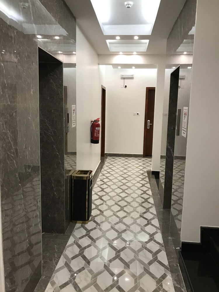OYO 409 Enjaz Inn