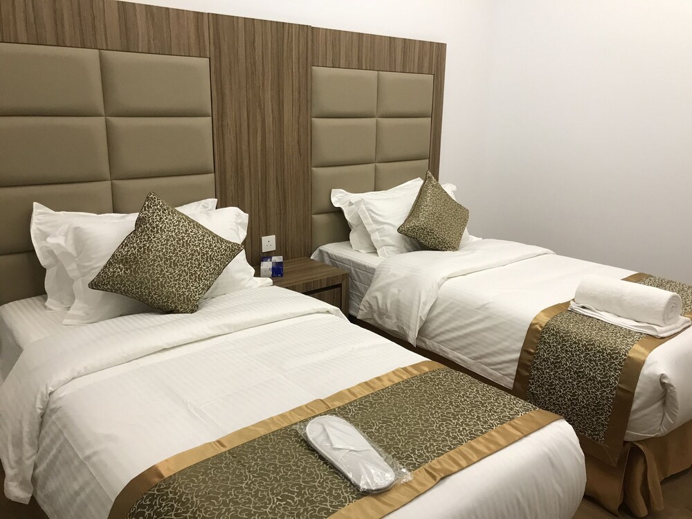 OYO 409 Enjaz Inn