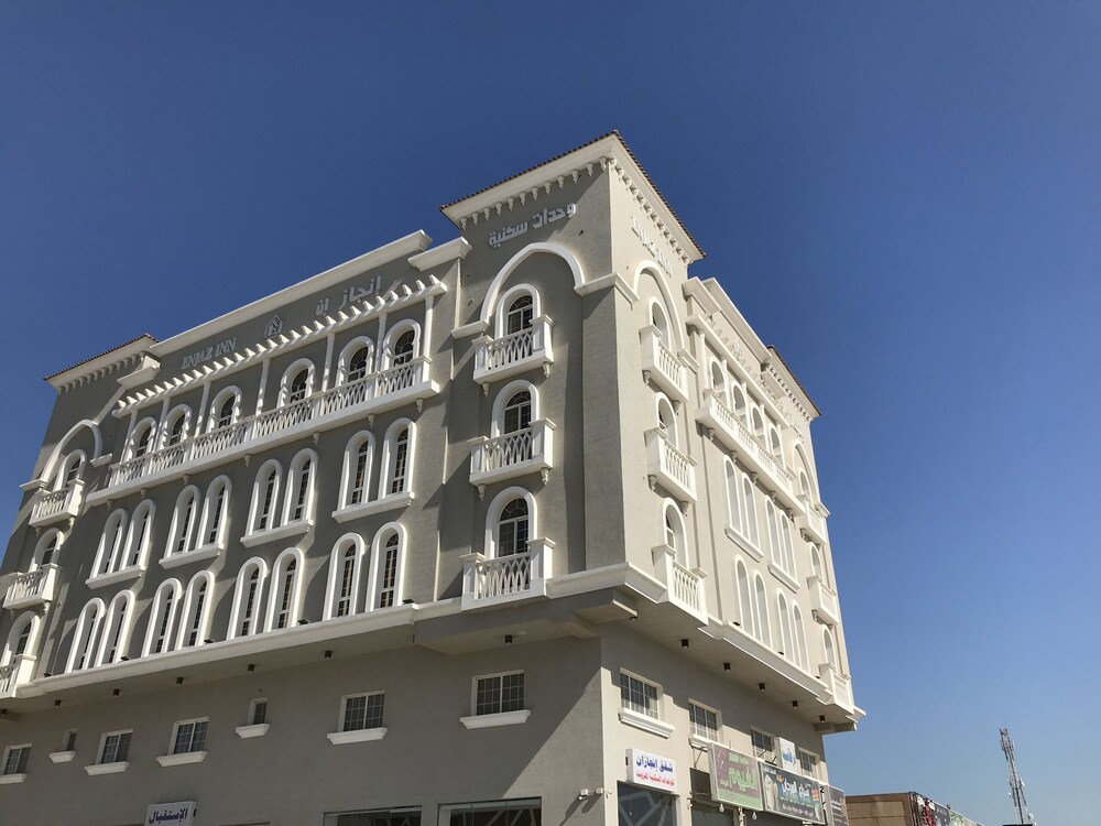 OYO 409 Enjaz Inn