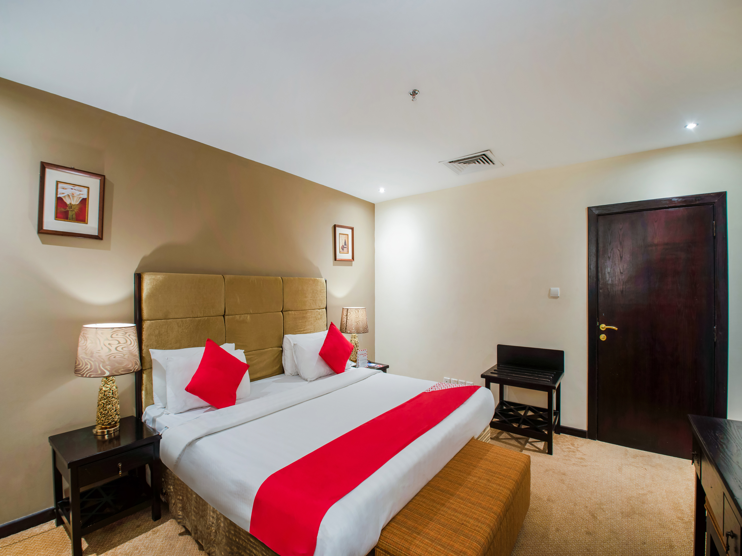 Romooz Inn Hotel Suites